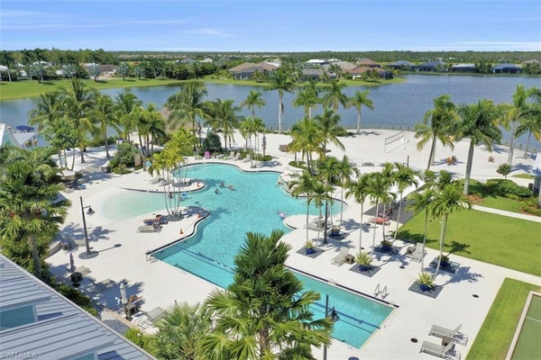 14663 EDGEWATER CIR, NAPLES, FL 34114 - Image 188bfd900d33c889394a7bcb1d4fc0bc/452952385
