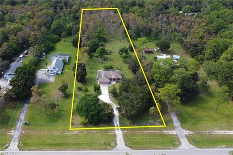 Photo of 1511 Wilson BLVD N, NAPLES, FL 34120 (MLS # 225078361)