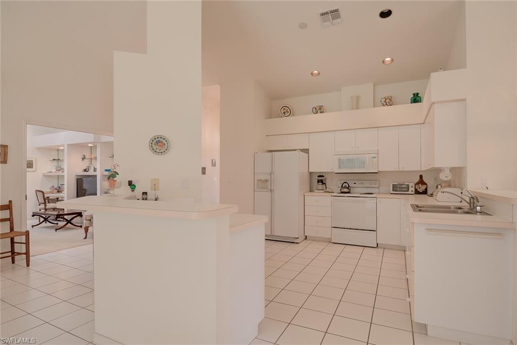 CROSS CREEK ESTATES - Residential