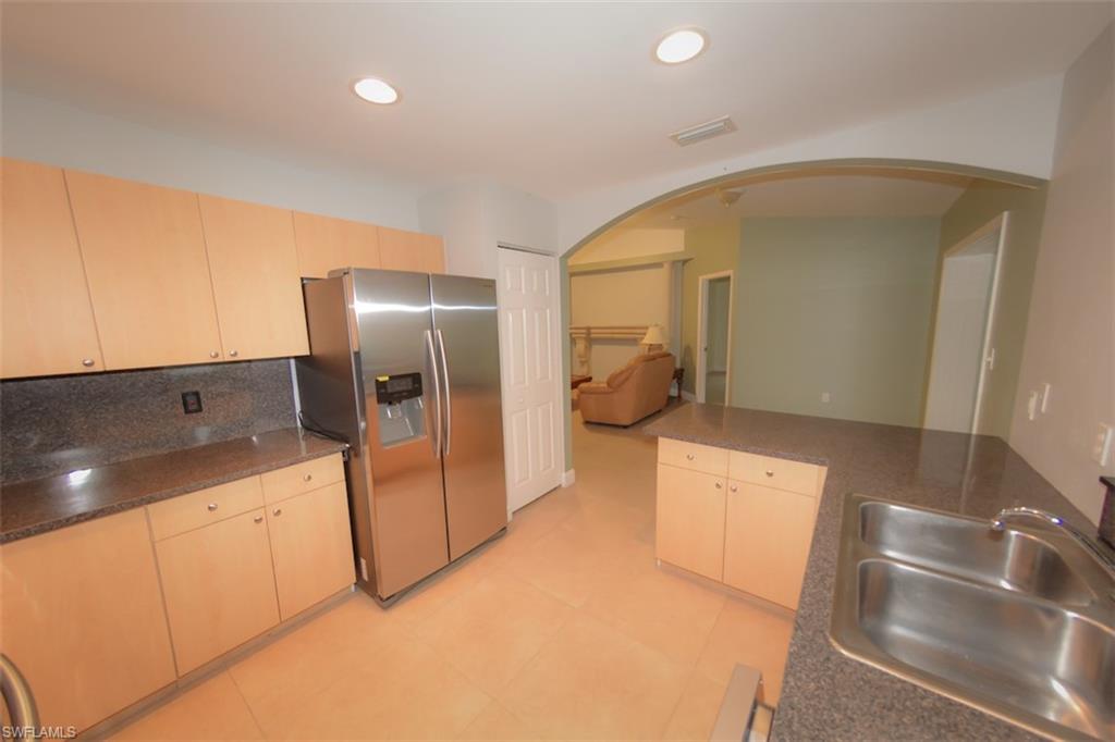 NAPLES MANOR LAKES - Residential