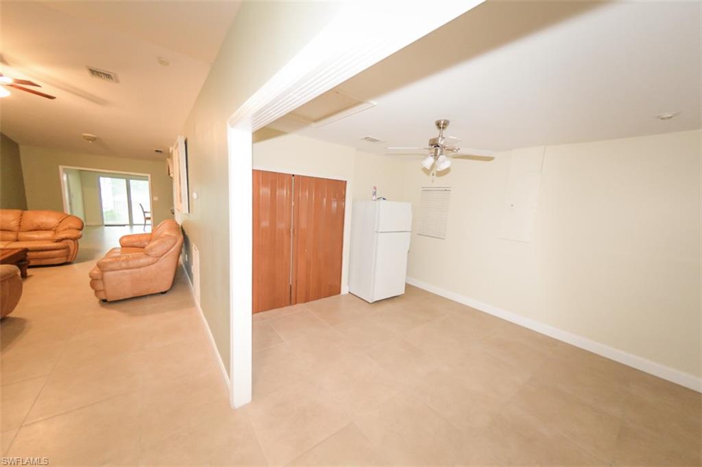 NAPLES MANOR LAKES - Residential