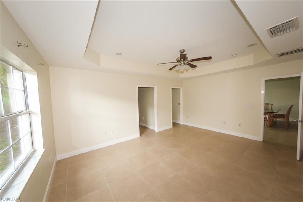 NAPLES MANOR LAKES - Residential