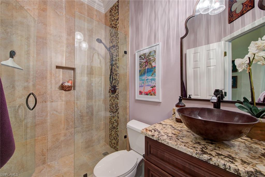 THE ENCLAVE - Residential