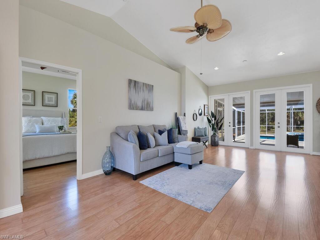 GOLDEN GATE ESTATES - Residential