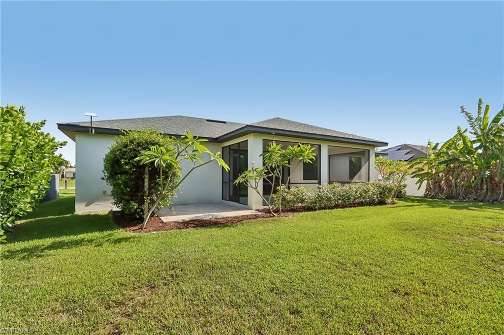 CAPE CORAL - Residential