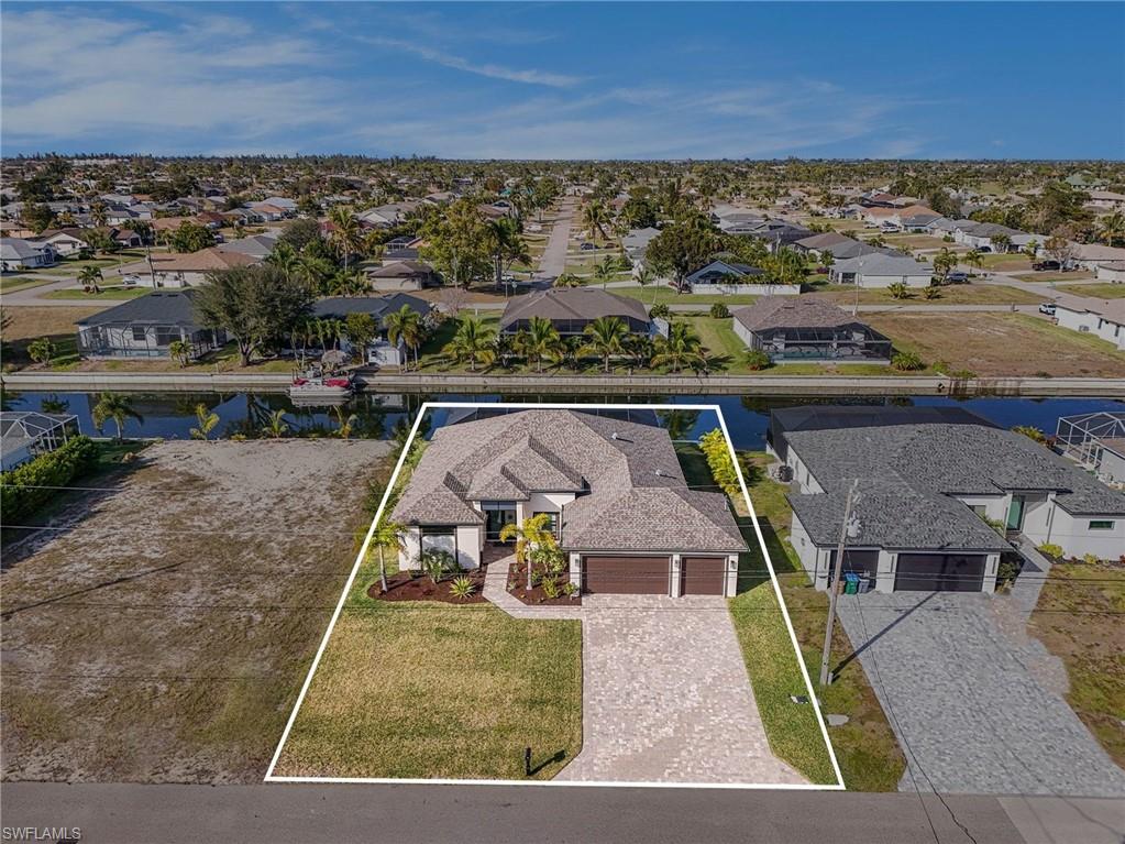 CAPE CORAL - Residential