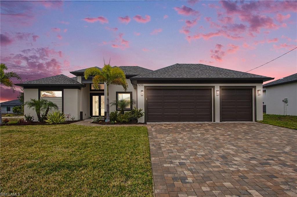 CAPE CORAL - Residential