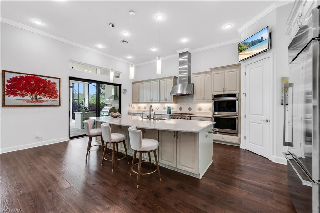 ESPLANADE - Residential