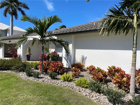 A home in MARCO ISLAND