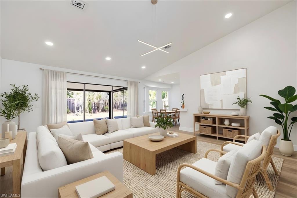 NAPLES TWIN LAKES - Residential