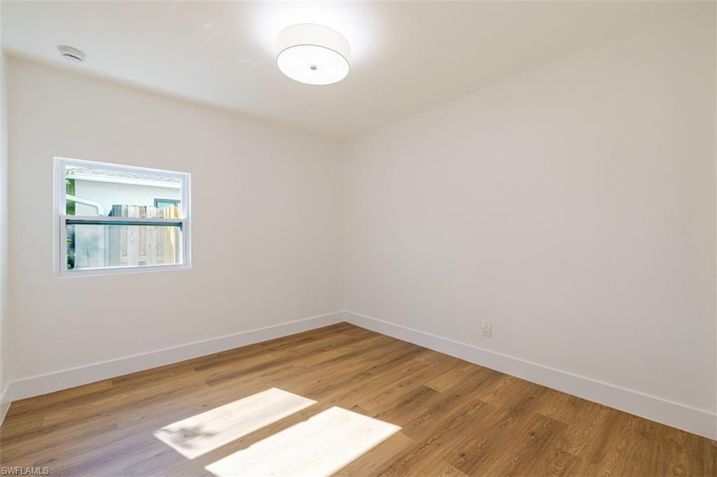 NAPLES TWIN LAKES - Residential