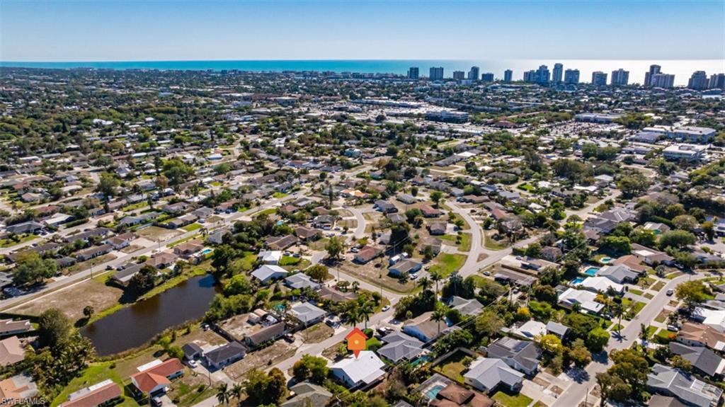 NAPLES TWIN LAKES - Residential