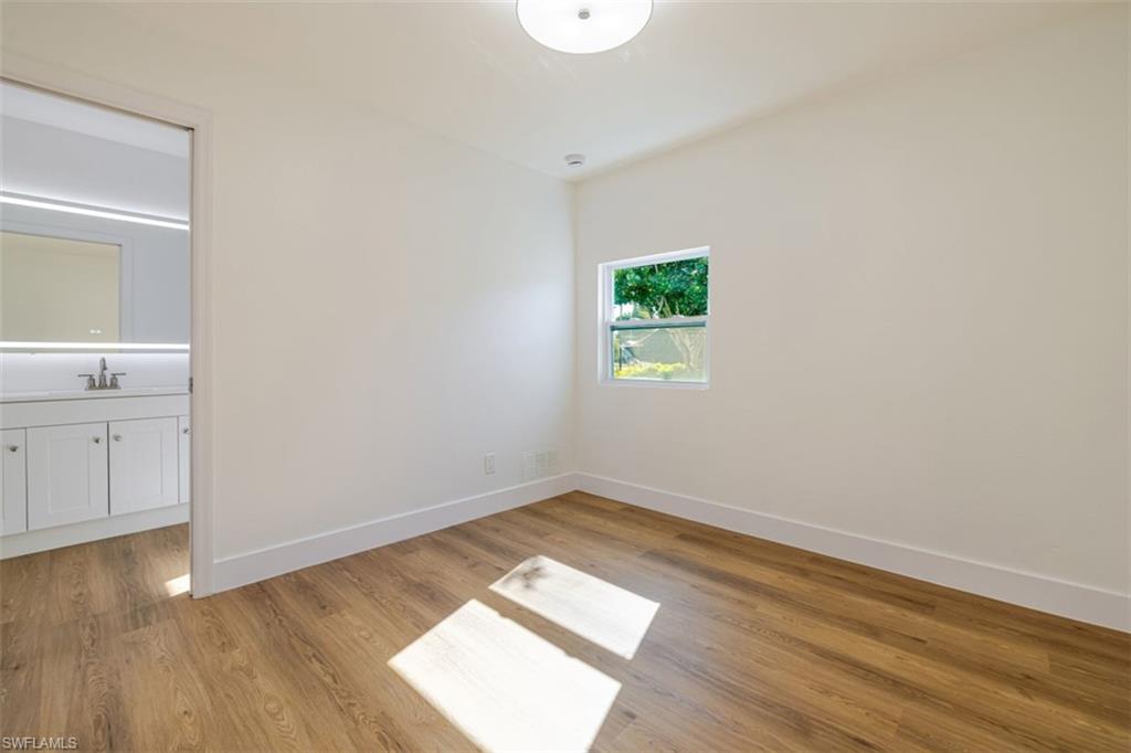 NAPLES TWIN LAKES - Residential