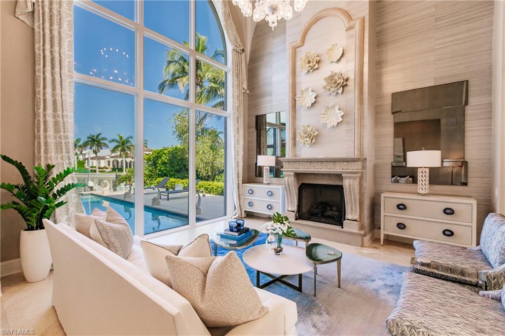 ROYAL HARBOR - Residential