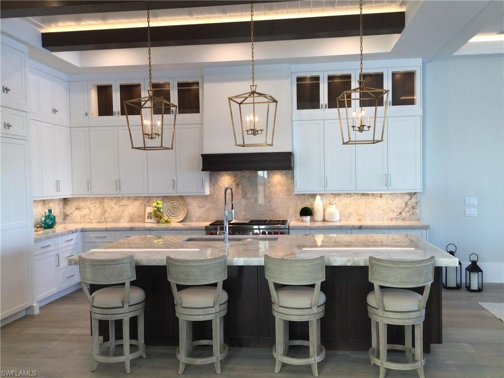 LITTLE HICKORY SHORES - Residential