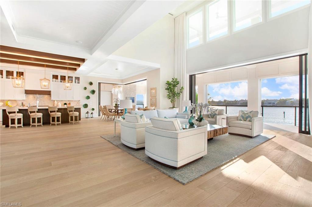 LITTLE HICKORY SHORES - Residential