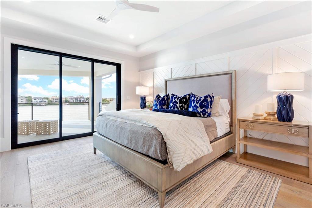 LITTLE HICKORY SHORES - Residential