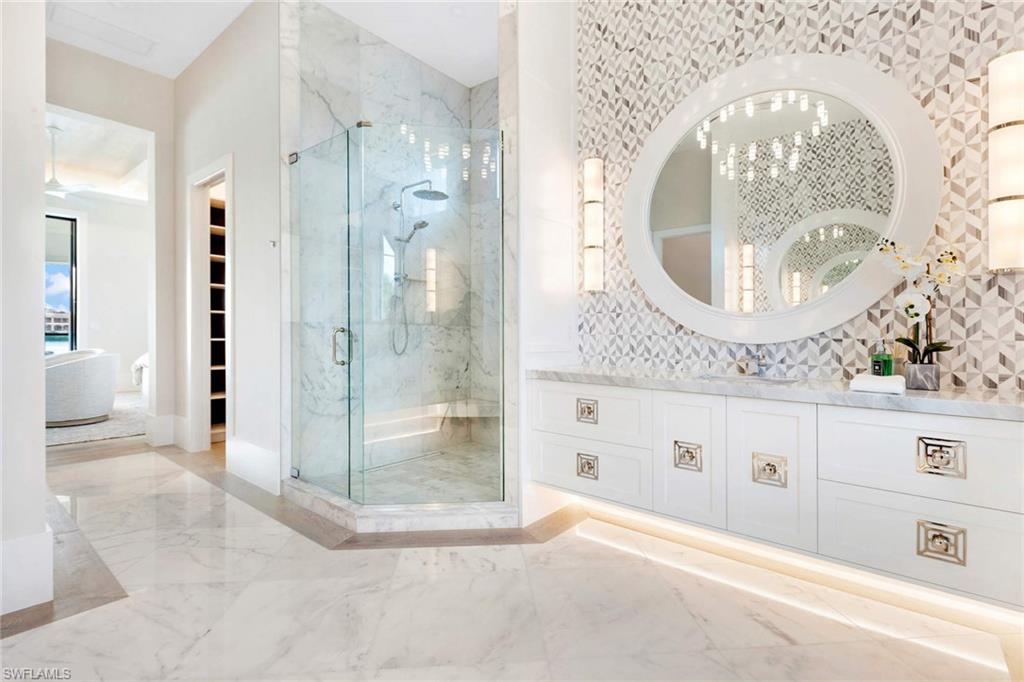 LITTLE HICKORY SHORES - Residential