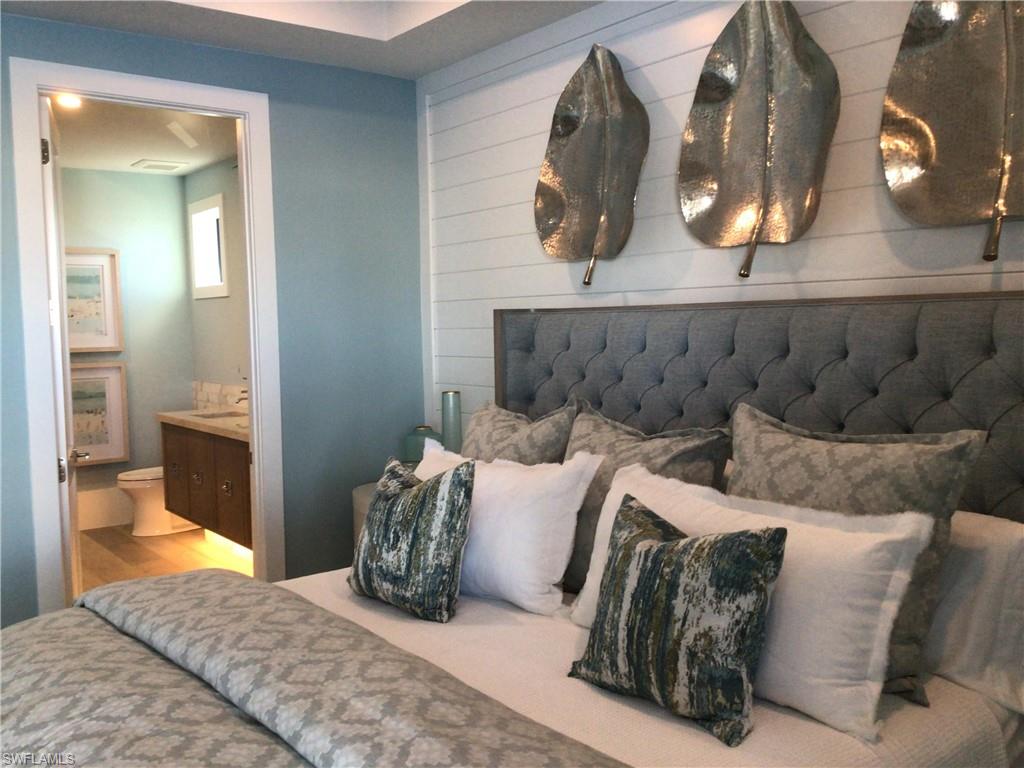 LITTLE HICKORY SHORES - Residential