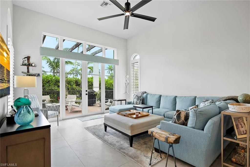 1603 Curlew AVE 1603