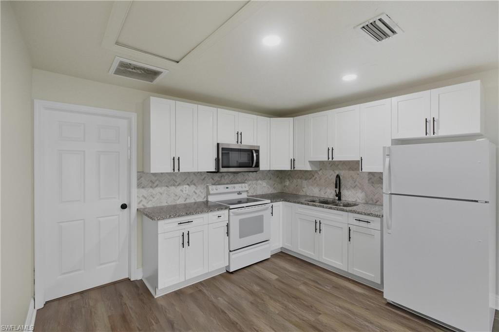 NORTH FORT MYERS - Residential