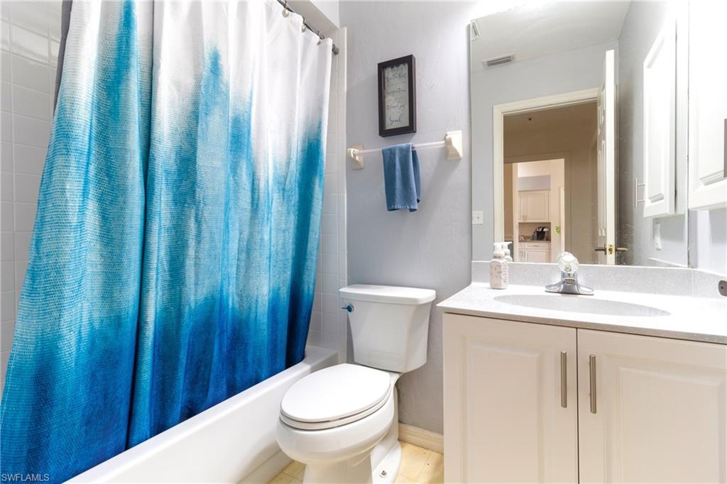 VILLAGE - Residential