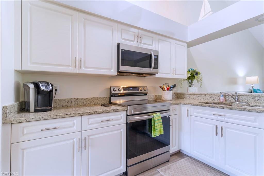 VILLAGE - Residential