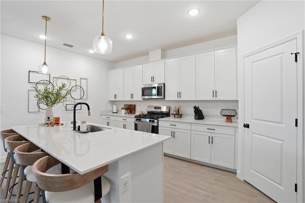 VERDANA VILLAGE - Residential Lease