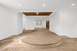 ALABAMA GROVE TERRACE - Residential