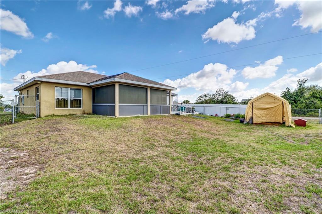LEHIGH ACRES - Residential