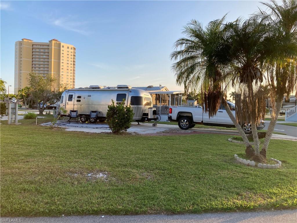 PALMETTO PALMS R V - Land