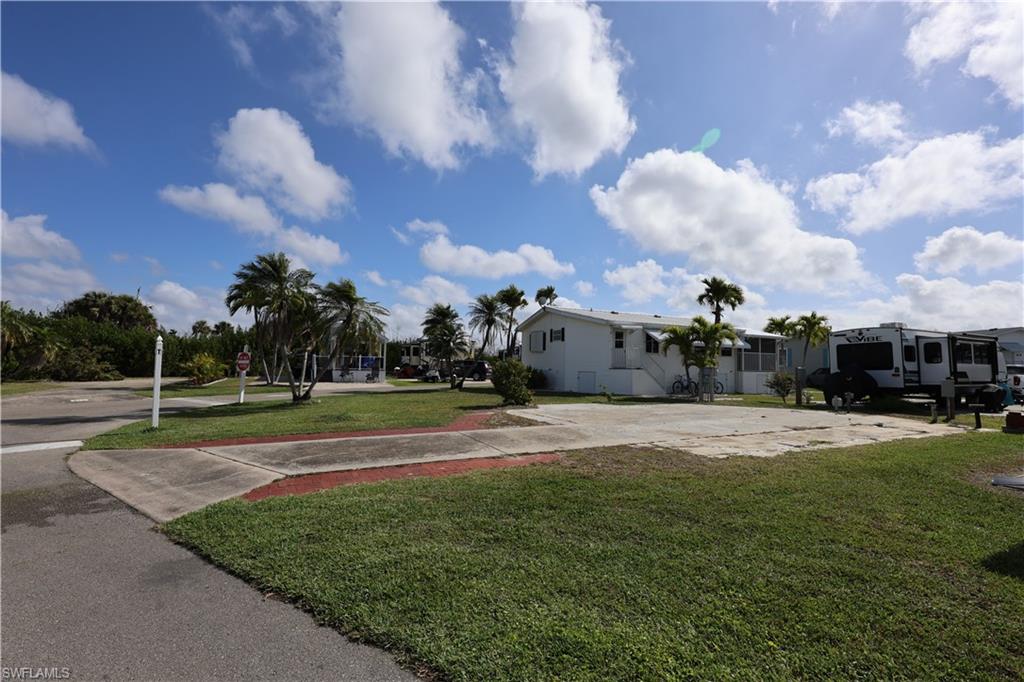 PALMETTO PALMS R V - Land