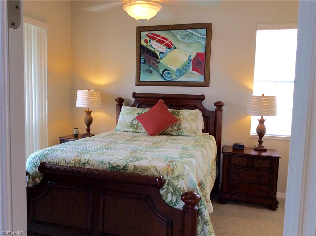 WHITECAPS SOUTH CONDO - Residential