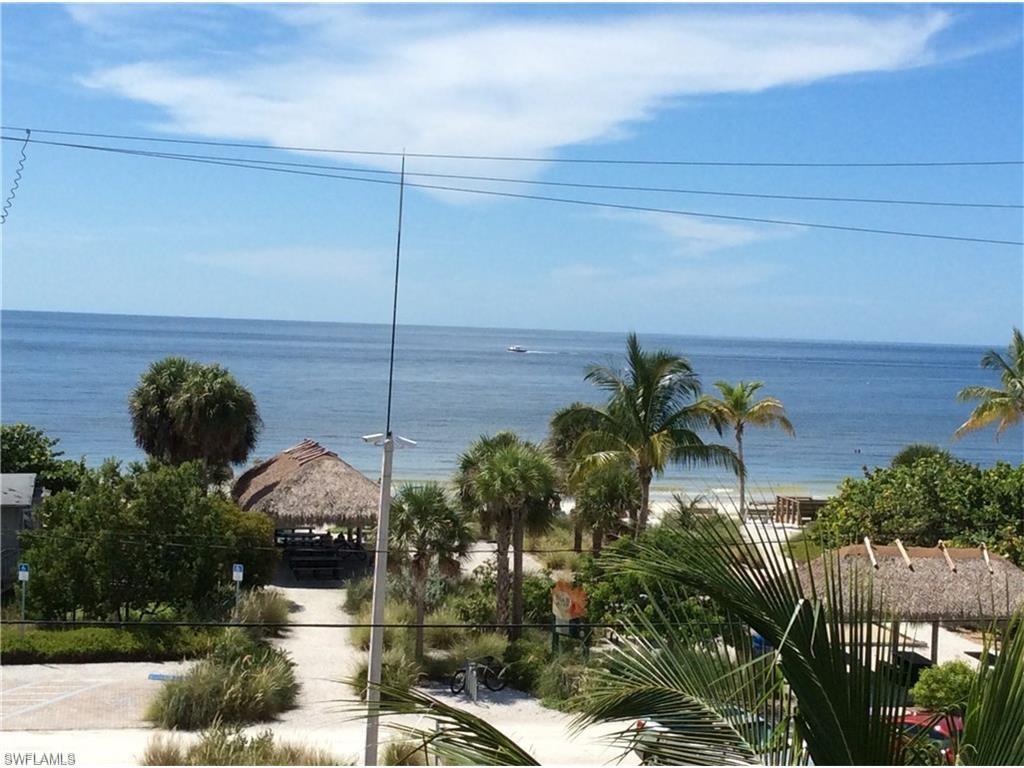 WHITECAPS SOUTH CONDO - Residential