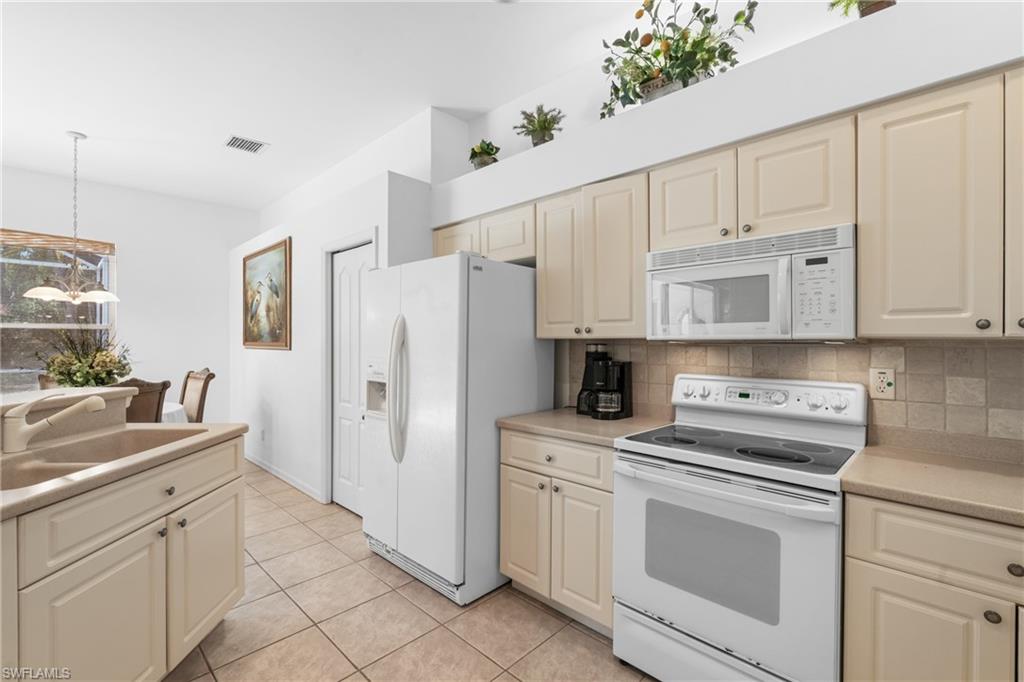 CEDAR CREEK - Residential