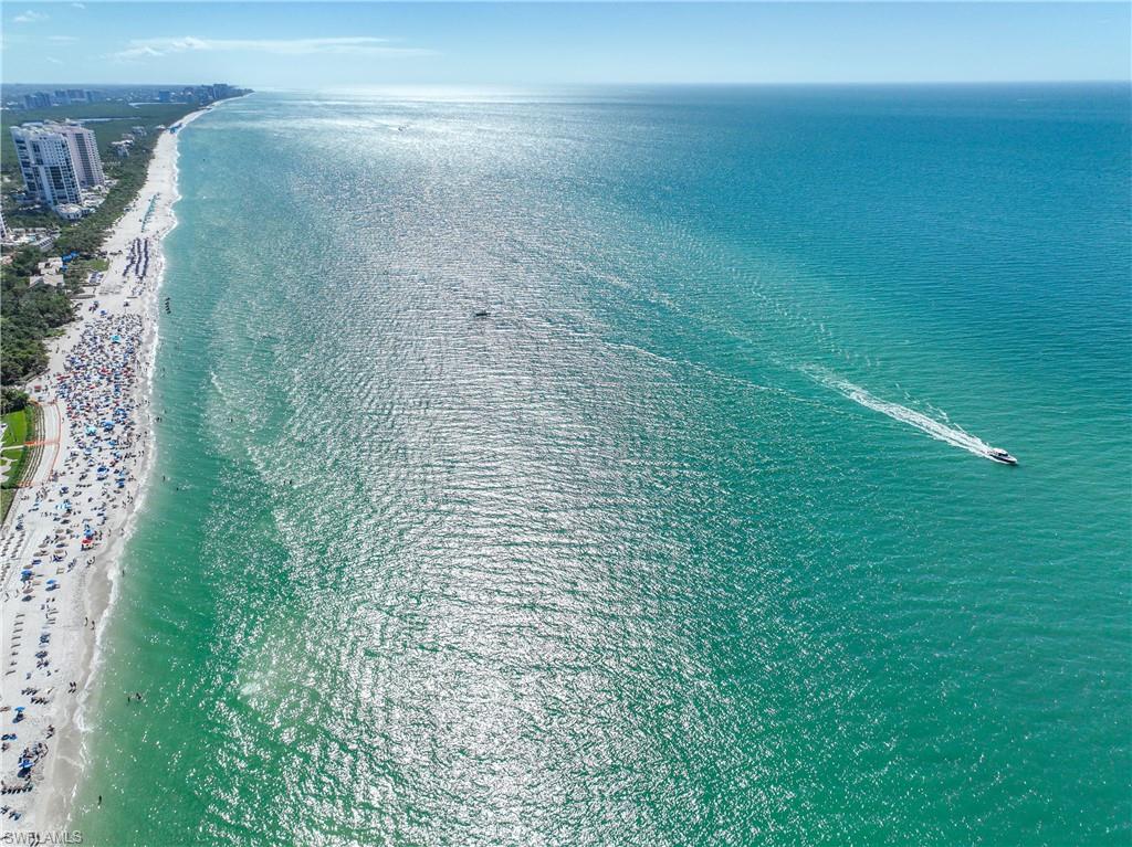 NAPLES PARK - Residential