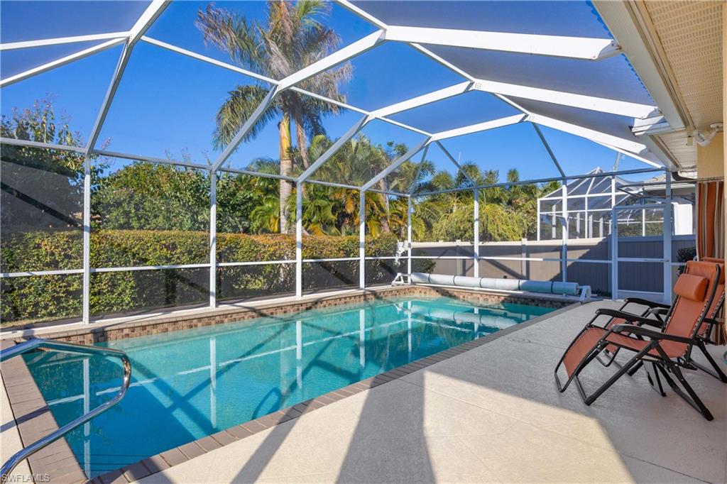 NAPLES PARK - Residential