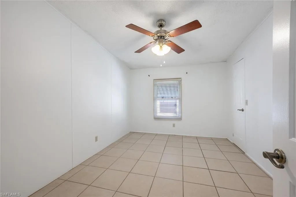 Naples, Florida 34104, United States, 2 Bedrooms Bedrooms, ,2 BathroomsBathrooms,Residential,Active,27370