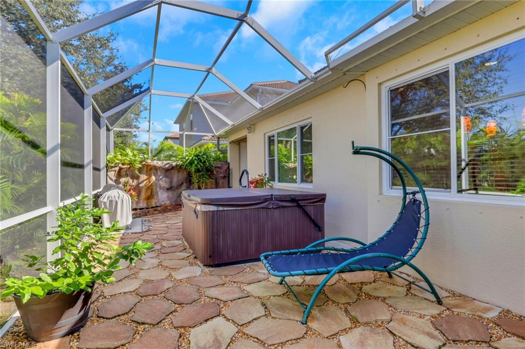 STONEYBROOK - Residential