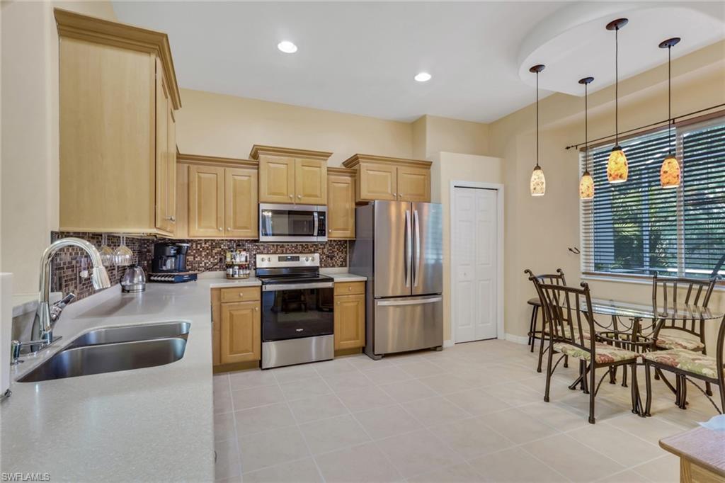 STONEYBROOK - Residential