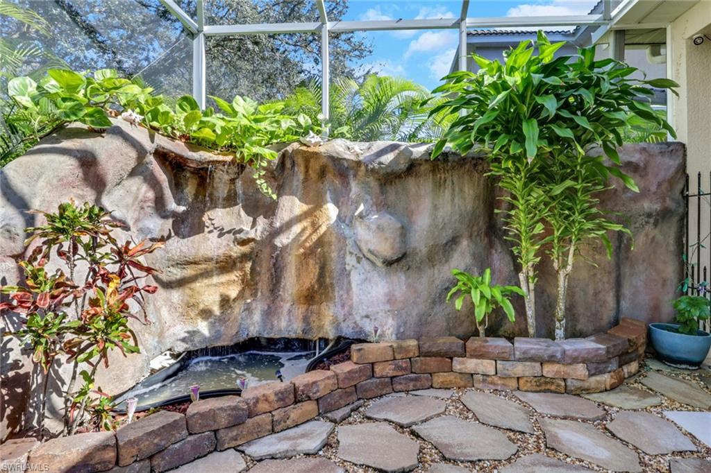 STONEYBROOK - Residential