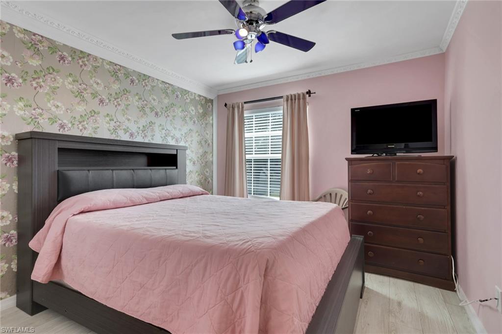 STONEYBROOK - Residential