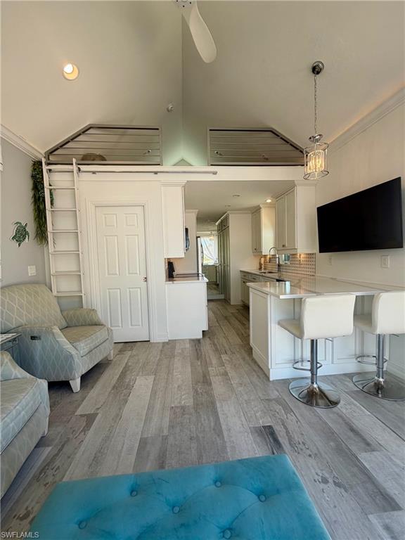 PELICAN LAKE RV RESORT - Land