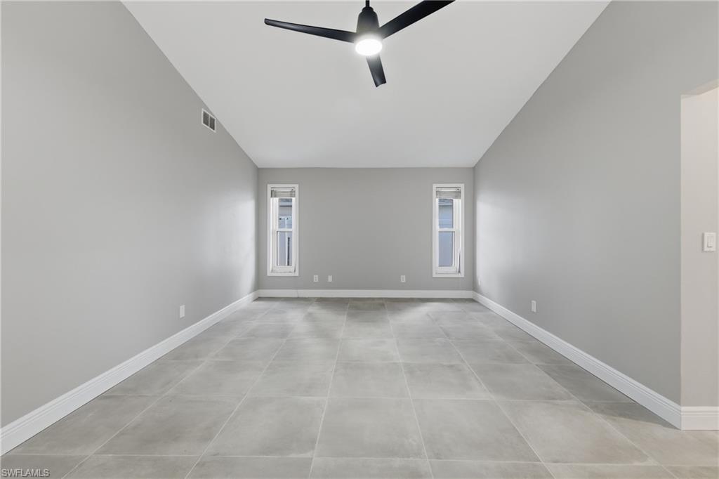 CAPE CORAL - Residential