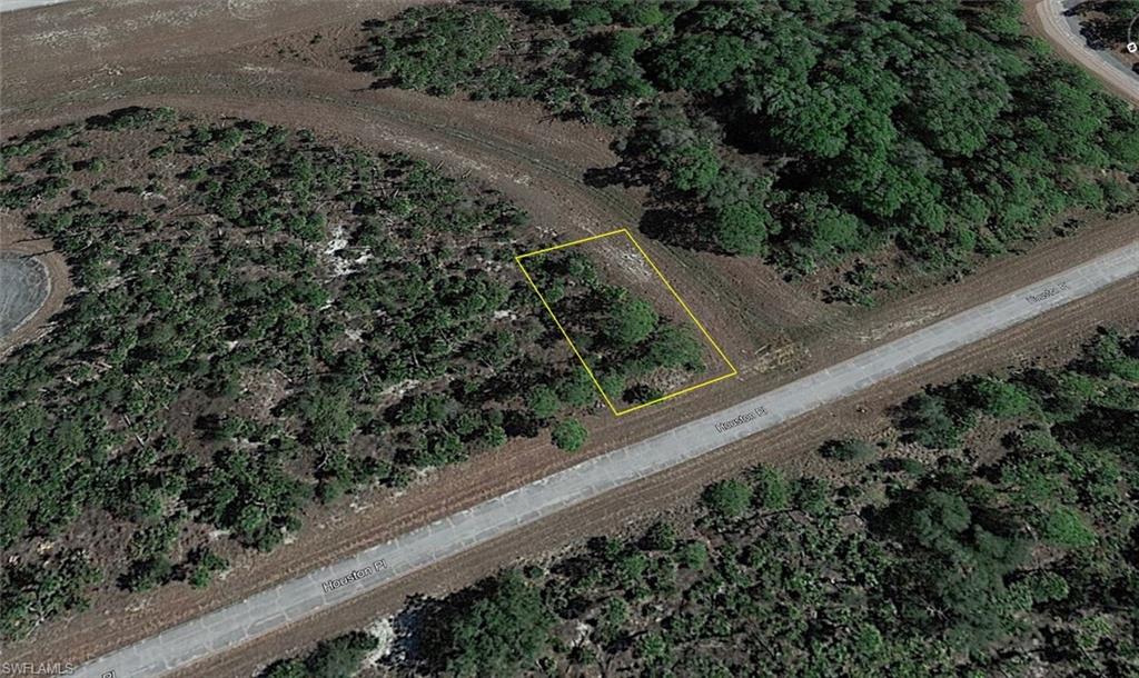 BANYAN VILLAGE - Land