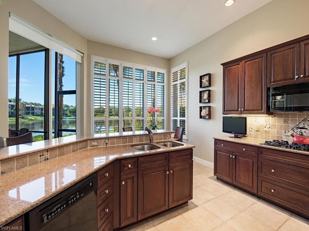 MONTEROSSO - Residential