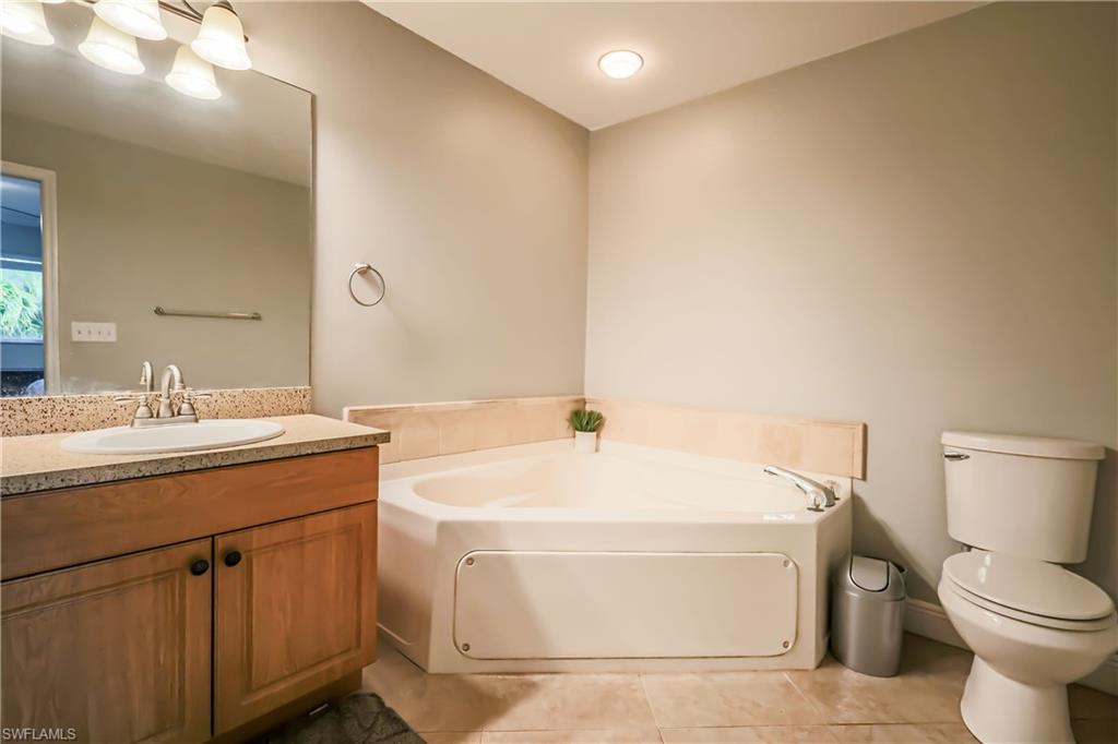 SAN CARLOS PARK - Residential