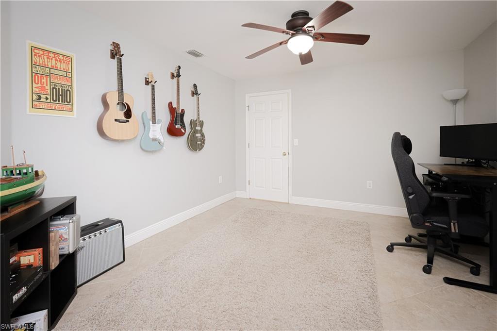 SAN CARLOS PARK - Residential