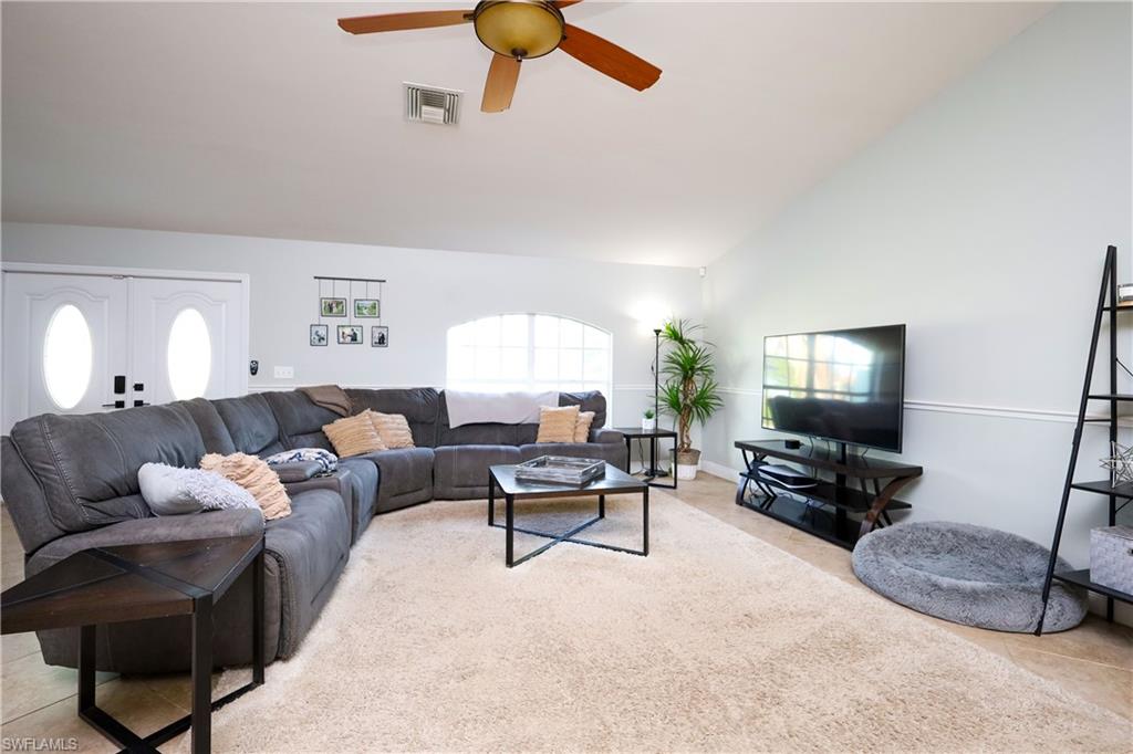 SAN CARLOS PARK - Residential