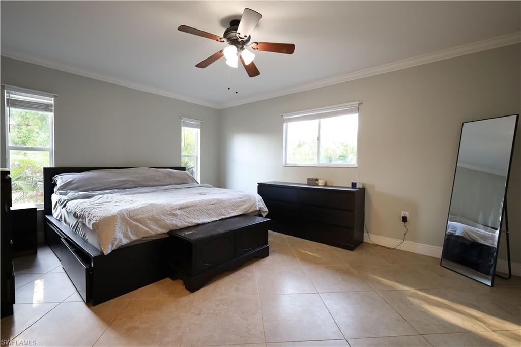 SAN CARLOS PARK - Residential